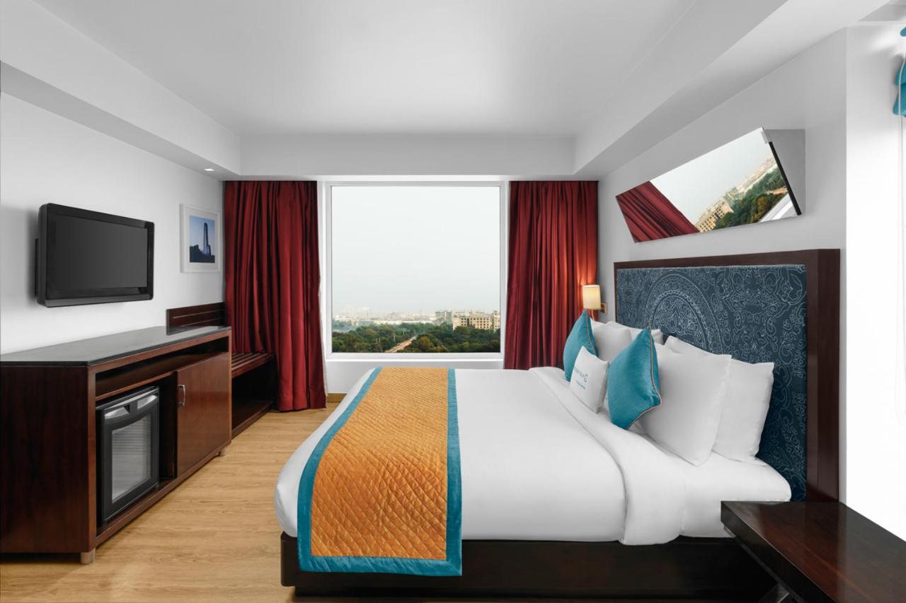 Golden Tulip City Centre Ґурґаон Екстер'єр фото
