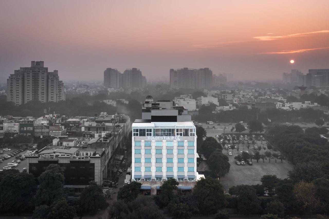Golden Tulip City Centre Ґурґаон Екстер'єр фото